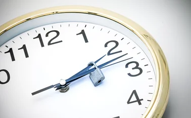 Stopped-clock
