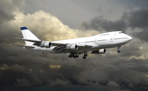 Plane flying through turbulence