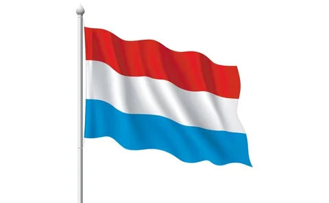 luxembourg-flag-2014