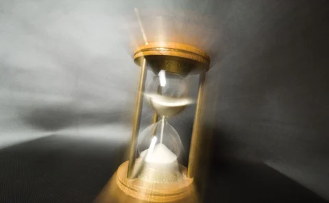 hourglass-shutterstock