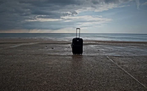 luggage-on-holiday
