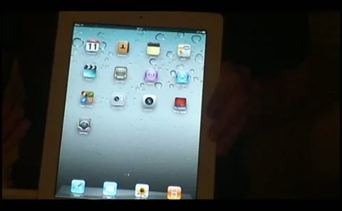 A first look at Apple's iPad 2