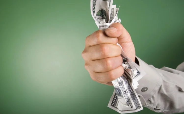 dollar-squeeze dollar-squeeze