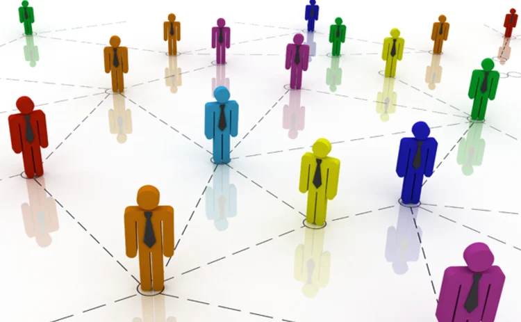 connected-people-diagram