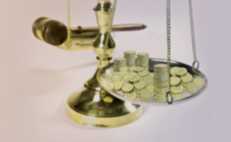 scales-money scales-money