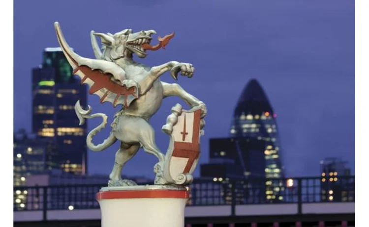 city-of-london-dragon-and-gherkin city-of-london-dragon-and-gherkin