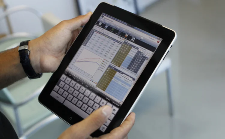 superderivatives-ipad superderivatives-ipad