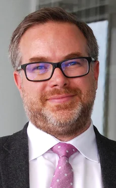 Joe Nash, BNP Paribas