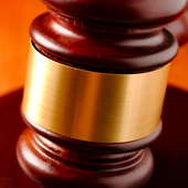 Judge’s gavel with names of six banks involved in the FX case