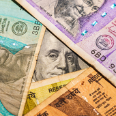 US dollar and Indian rupee notes